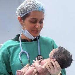 Dr. Ritu Malik Profile